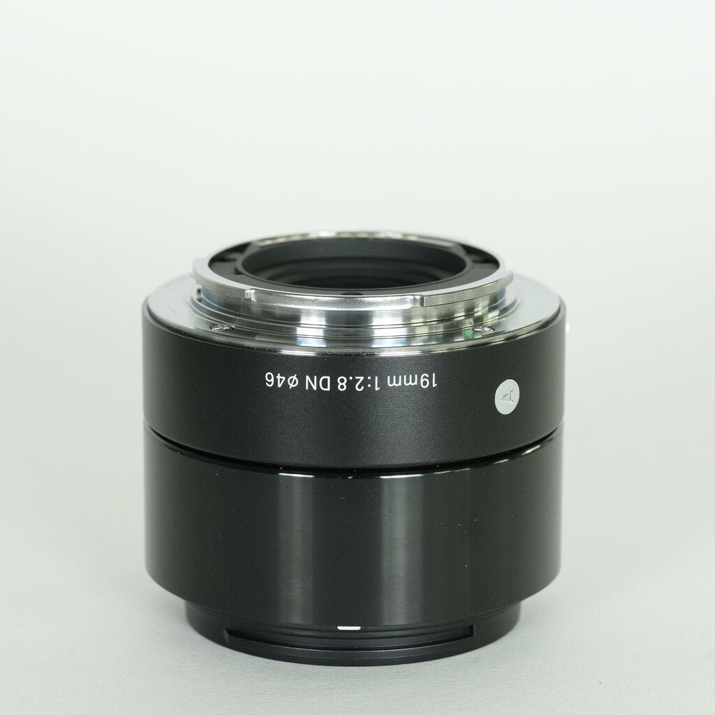 SIGMA A 19mm F2.8 DN (ソニーE用) ブラック SIGMA A 19mm F2.8 DN (ソニーE用) ブラック