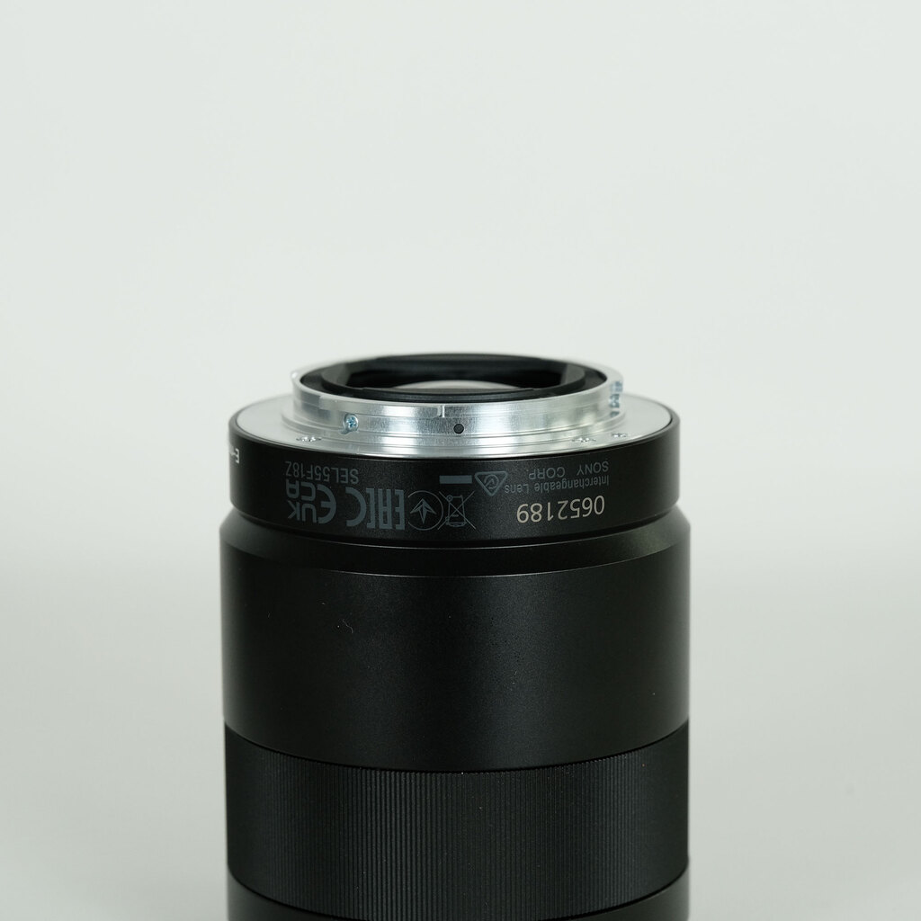 SONY Sonnar T* FE 55mm F1.8 ZA SEL55F18Z SONY Sonnar T* FE 55mm F1.8 ZA SEL55F18Z