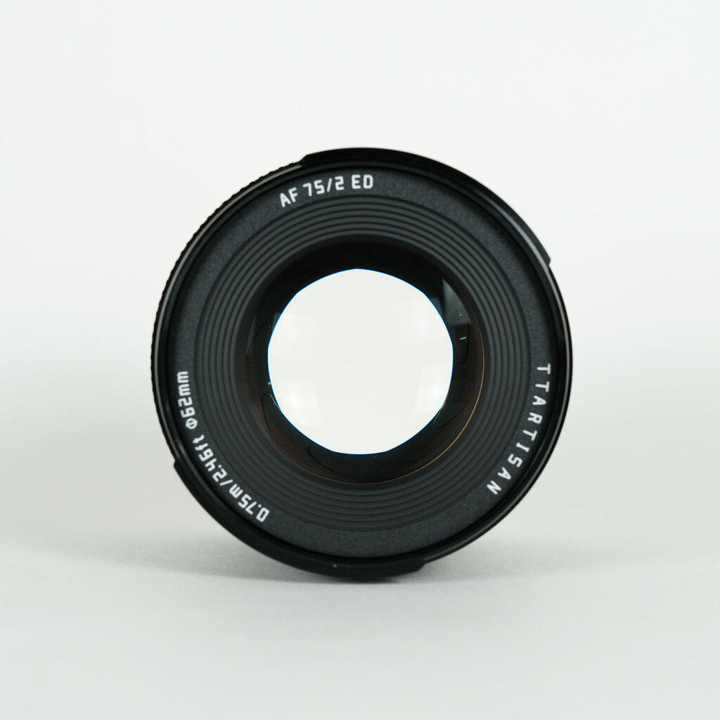 銘匠光学 TTArtisan AF 75mm f/2 ソニーE用 ブラック 銘匠光学 TTArtisan AF 75mm f/2 ソニーE用 ブラック