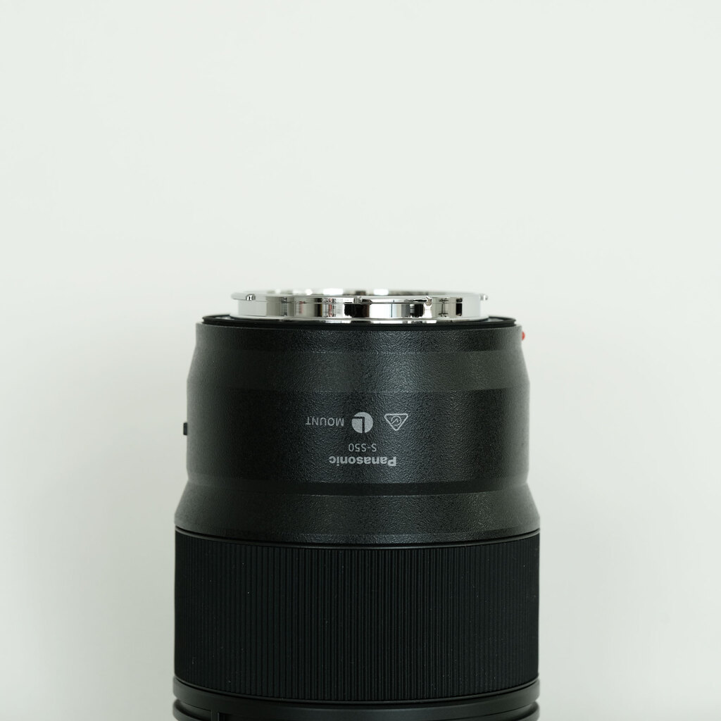 Panasonic LUMIX S 50mm F1.8 Panasonic LUMIX S 50mm F1.8