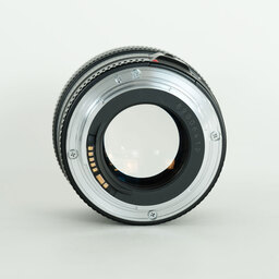 Canon EF85mm F1.8 USM Canon EF85mm F1.8 USM