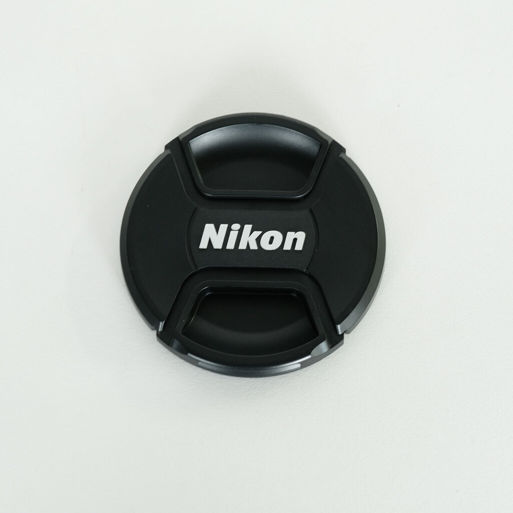 Nikon AF-S DX Zoom-Nikkor 17-55mm f/2.8G IF-ED