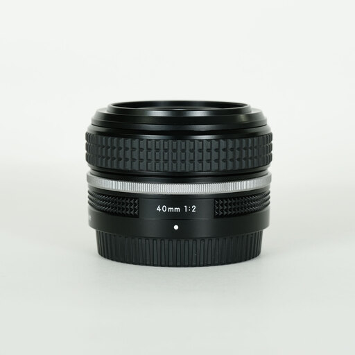 レンズ(ズーム) NIKKOR Z 40mm f/2 Nikon（ニコン） NIKKOR Z 40mm f/2 実写レビュー | フォトヨドバシ