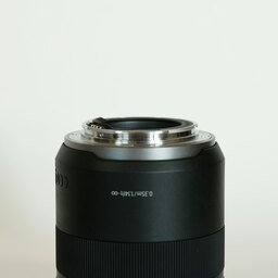 Canon RF85mm F2 MACRO IS STM Canon RF85mm F2 MACRO IS STM