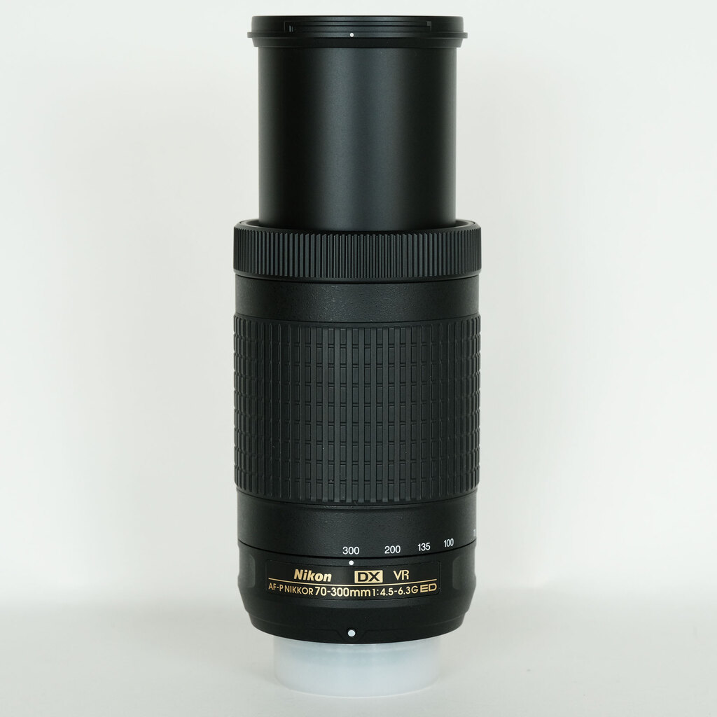Nikon AF-P DX NIKKOR 70-300mm f/4.5-6.3G ED VR Nikon AF-P DX NIKKOR 70-300mm f/4.5-6.3G ED VR