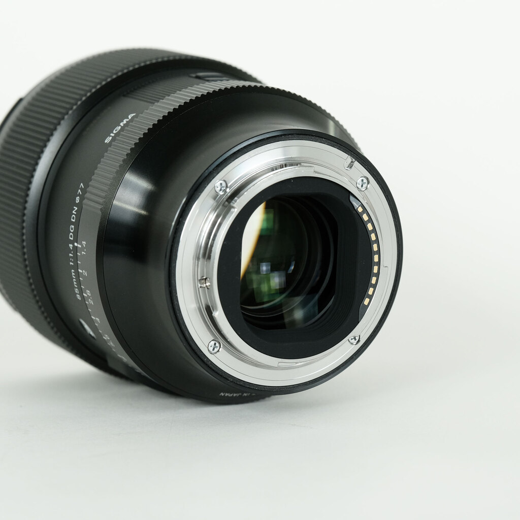【美品】SIGMA 85mm F1.4 DG DN レンズ【箱付】 SIGMA 85mm F1.4 DG DN｜Art [ソニーE用]の出品 | ONE SCENE