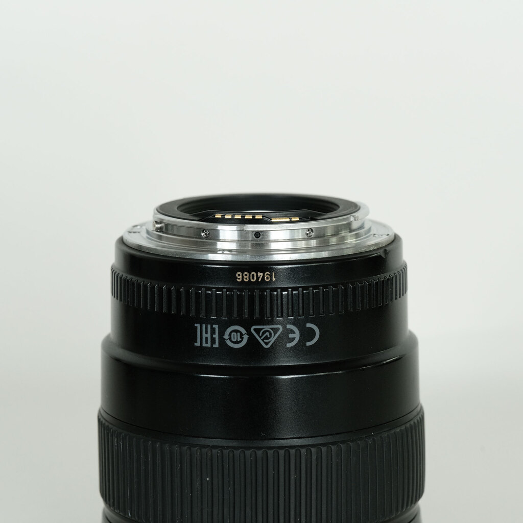 Canon EF35mm F1.4L USMの出品 | ONE SCENE（ワンシーン）