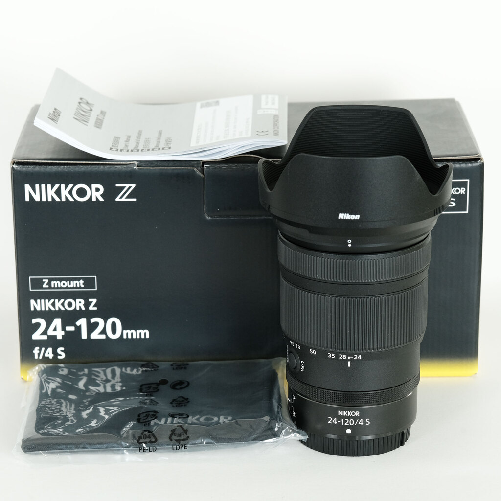 Nikon NIKKOR Z 24-120mm f/4 S Nikon NIKKOR Z 24-120mm f/4 S