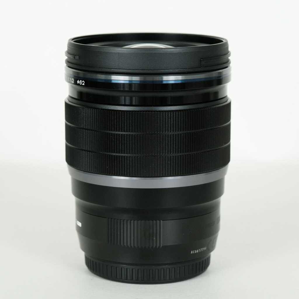OLYMPUS M.ZUIKO DIGITAL ED 17mm F1.2 PRO