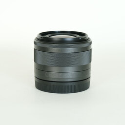 Canon EF-M15-45mm F3.5-6.3 IS STM Canon EF-M15-45mm F3.5-6.3 IS STM