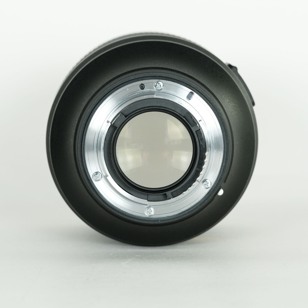 AF-S NIKKOR 105mm f/1.4E ED フィルター付き　美品 Amazon.com : NIKON AF-S NIKKOR 105mm f/1.4E ED
