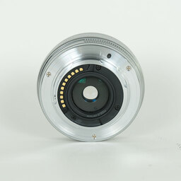 OLYMPUS M.ZUIKO DIGITAL ED 14-42mm F3.5-5.6 EZ シルバー