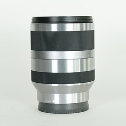 SONY E18-200mm F3.5-6.3 OSS SEL18200