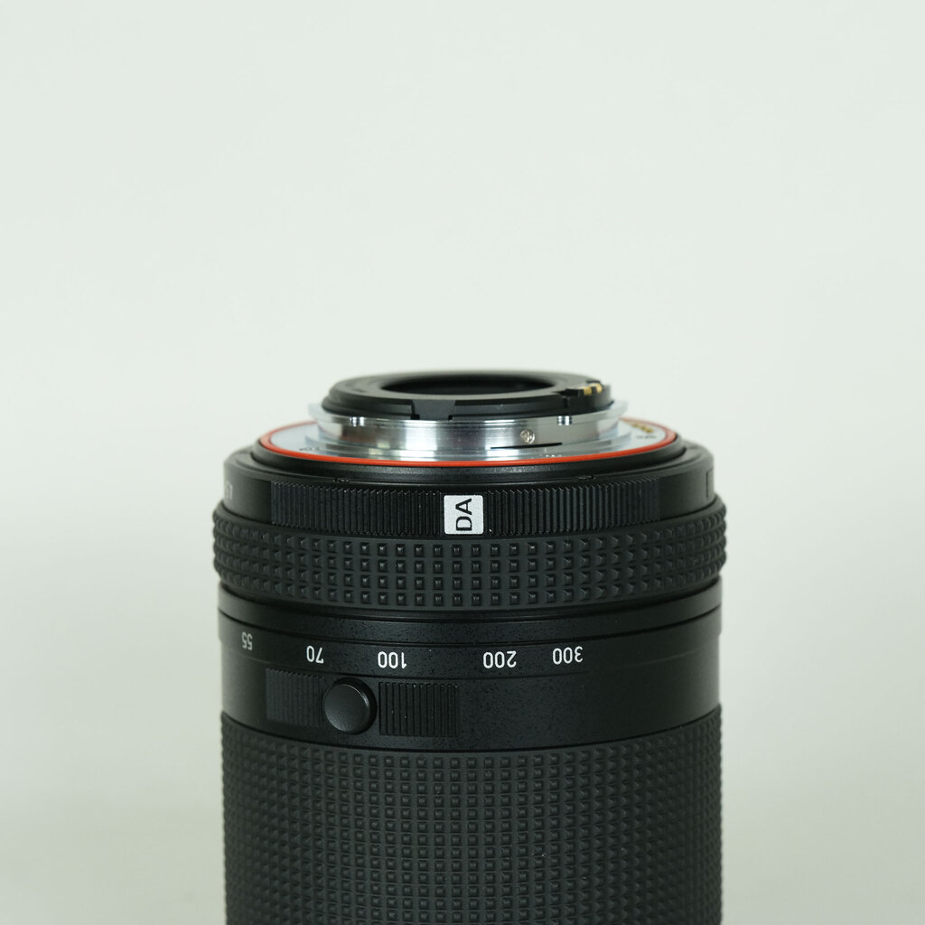 PENTAX HD PENTAX-DA 55-300mmF4.5-6.3ED PLM WR RE PENTAX HD PENTAX-DA 55-300mmF4.5-6.3ED PLM WR RE