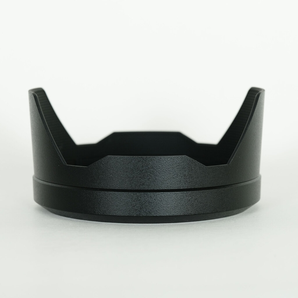 Panasonic LUMIX S 24-105mm F4 MACRO O.I.S. Panasonic LUMIX S 24-105mm F4 MACRO O.I.S.