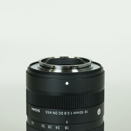 SIGMA 18-50mm F2.8 DC DN｜Contemporary [フジフイルムX用]