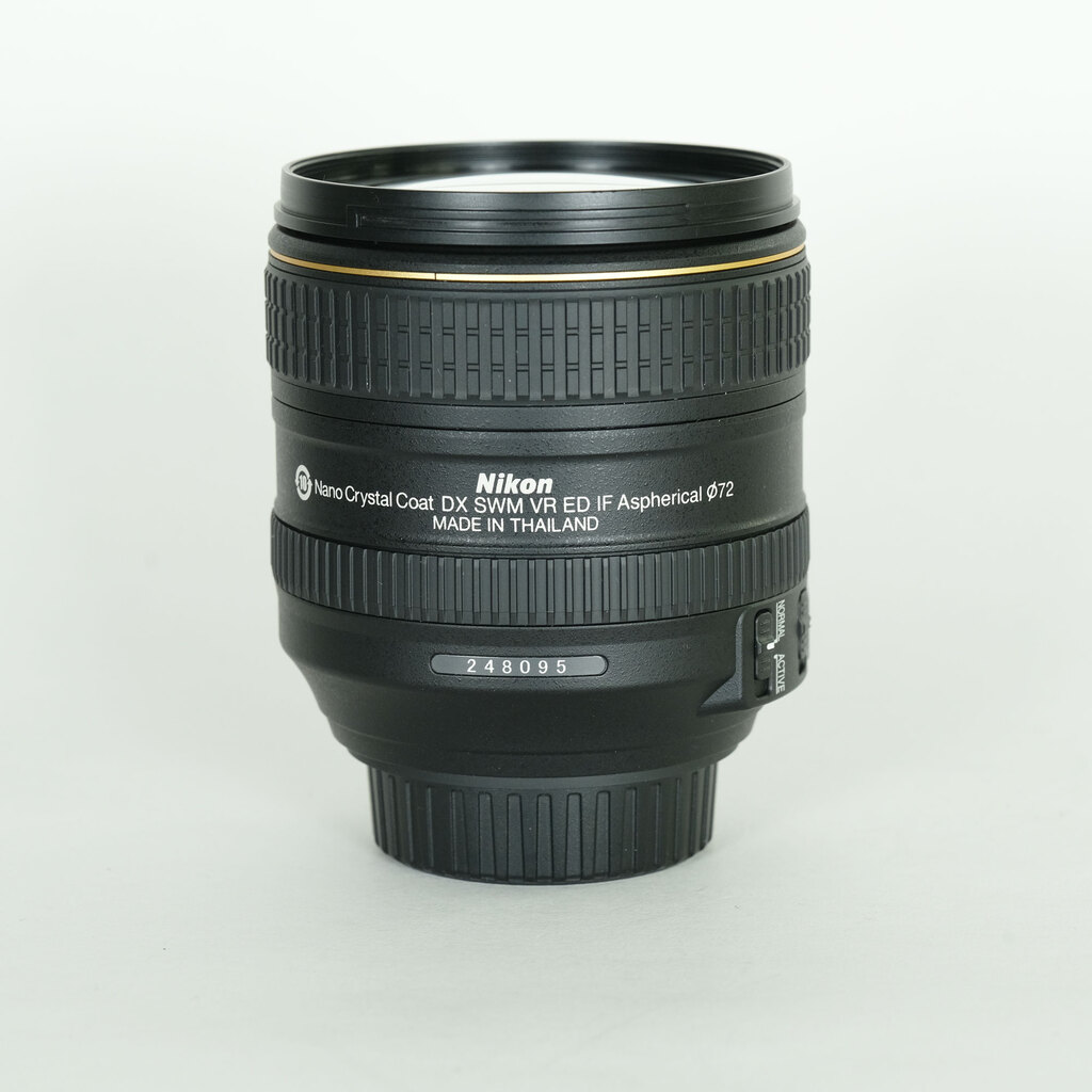 Nikon AF-S DX NIKKOR 16-80mm f/2.8-4E ED VR Nikon AF-S DX NIKKOR 16-80mm f/2.8-4E ED VR