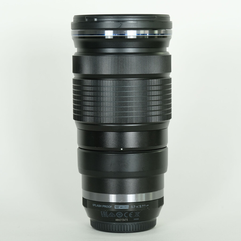 OLYMPUS M.ZUIKO DIGITAL ED 40-150mm F2.8 PRO OLYMPUS M.ZUIKO DIGITAL ED 40-150mm F2.8 PRO