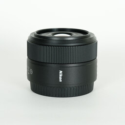 Nikon NIKKOR Z 40mm f/2 Nikon NIKKOR Z 40mm f/2