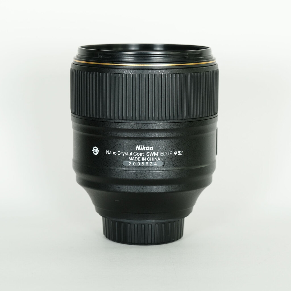 Nikon AF-S NIKKOR 105mm f/1.4E EDの出品 | ONE SCENE（ワンシーン）