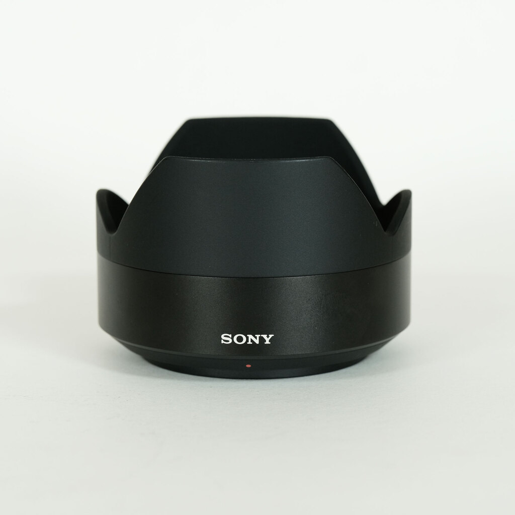 SONY Sonnar T* FE 55mm F1.8 ZA SEL55F18Z SONY Sonnar T* FE 55mm F1.8 ZA SEL55F18Z