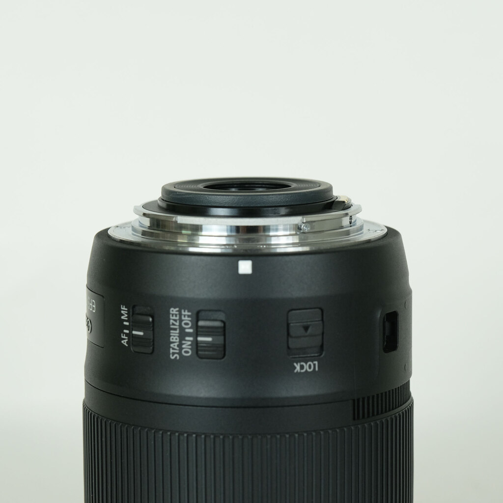 Canon EF-S18-135mm F3.5-5.6 IS USM