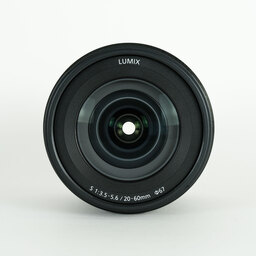 Panasonic LUMIX S 20-60mm F3.5-5.6 Panasonic LUMIX S 20-60mm F3.5-5.6