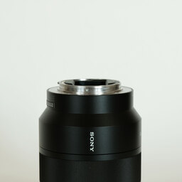 SONY Vario-Tessar T* FE 24-70mm F4 ZA OSS SEL2470Z SONY Vario-Tessar T* FE 24-70mm F4 ZA OSS SEL2470Z