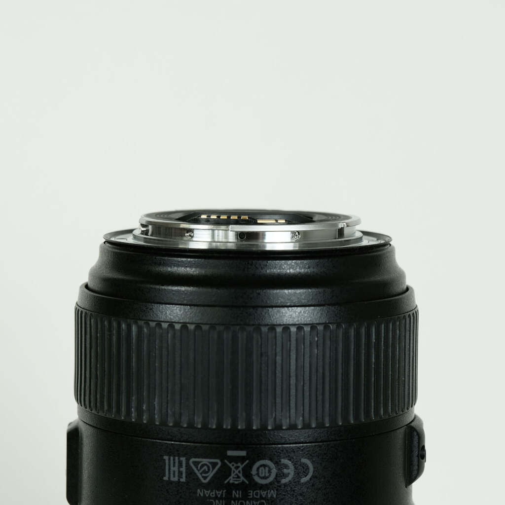 Canon EF24-105mm F4L IS II USM Canon EF24-105mm F4L IS II USM