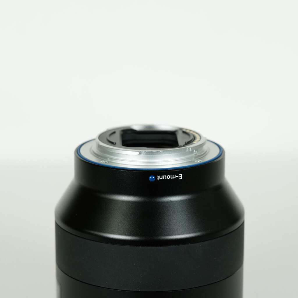 Carl Zeiss Batis 2/40 CF [ソニーE用]