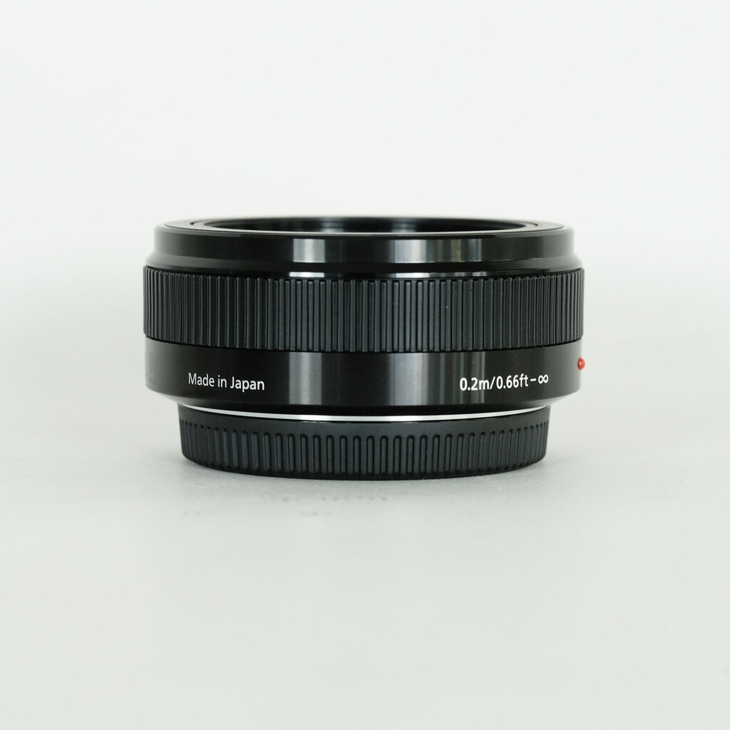 Panasonic LUMIX G 20mm F1.7 II ASPH. Panasonic LUMIX G 20mm F1.7 II ASPH.