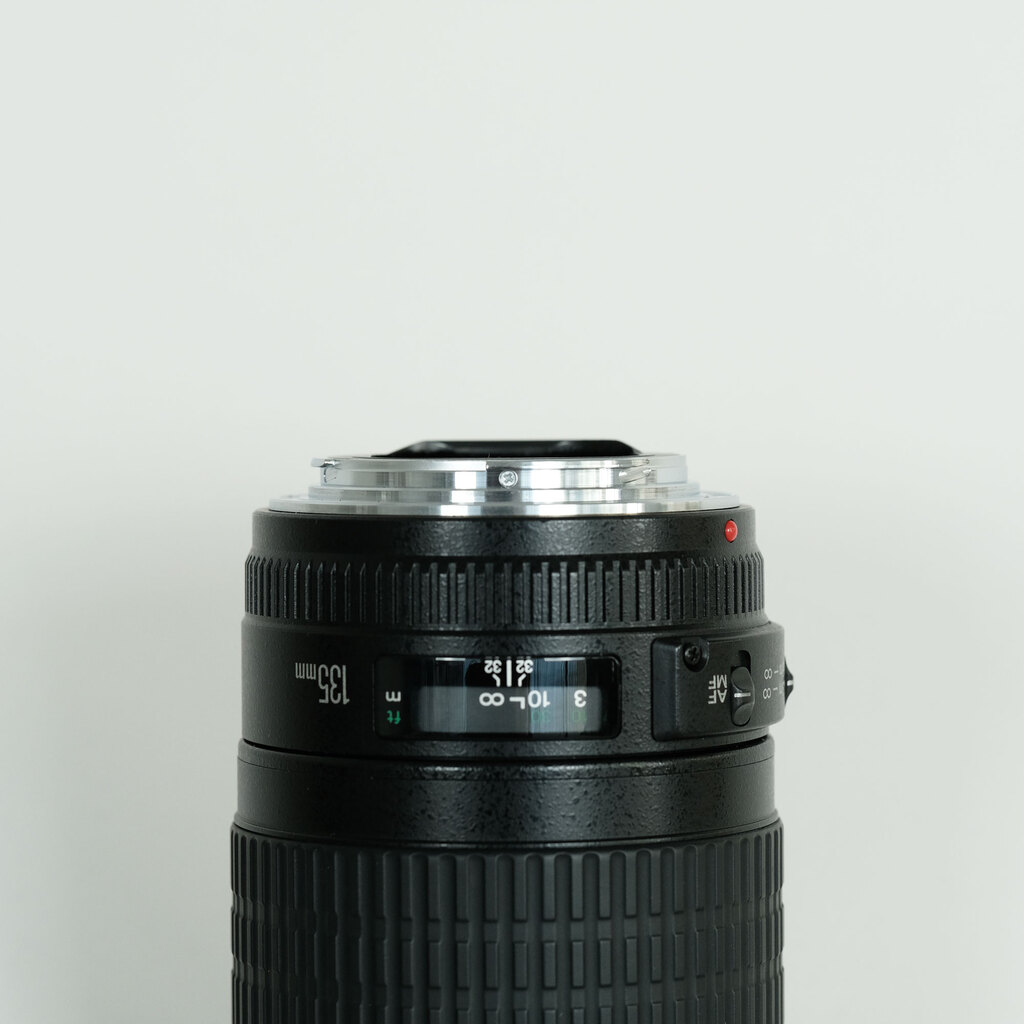 Canon EF135mm F2L USM Canon EF135mm F2L USM