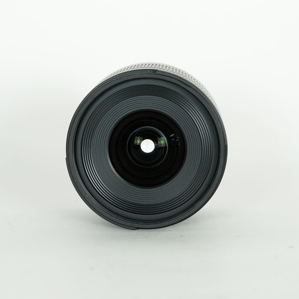 Panasonic LEICA DG SUMMILUX 9mm / F1.7 ASPH. Panasonic LEICA DG SUMMILUX 9mm / F1.7 ASPH.