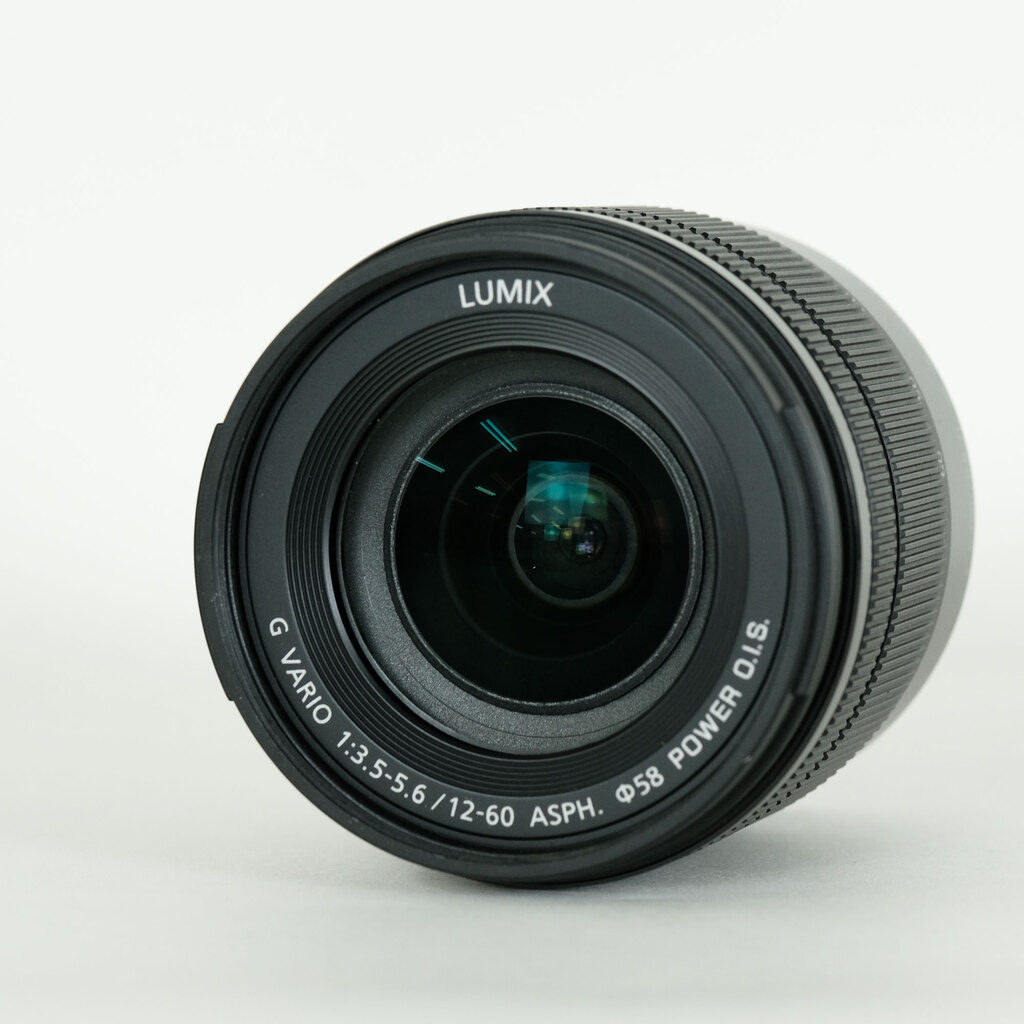 Panasonic LUMIX G VARIO 12-60mm / F3.5-5.6 ASPH. / POWER O.I.S. Panasonic LUMIX G VARIO 12-60mm / F3.5-5.6 ASPH. / POWER O.I.S.