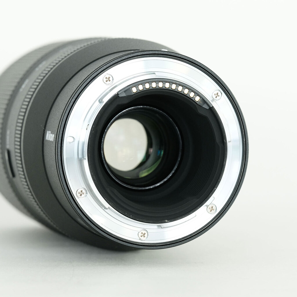 Nikon NIKKOR Z 70-180mm f/2.8 Nikon NIKKOR Z 70-180mm f/2.8