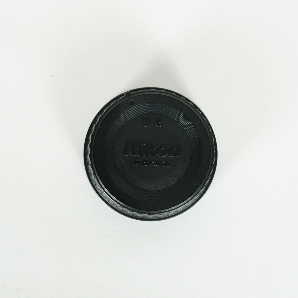 Nikon AF-S DX NIKKOR 55-300mm F4.5-5.6G ED VR Nikon AF-S DX NIKKOR 55-300mm F4.5-5.6G ED VR