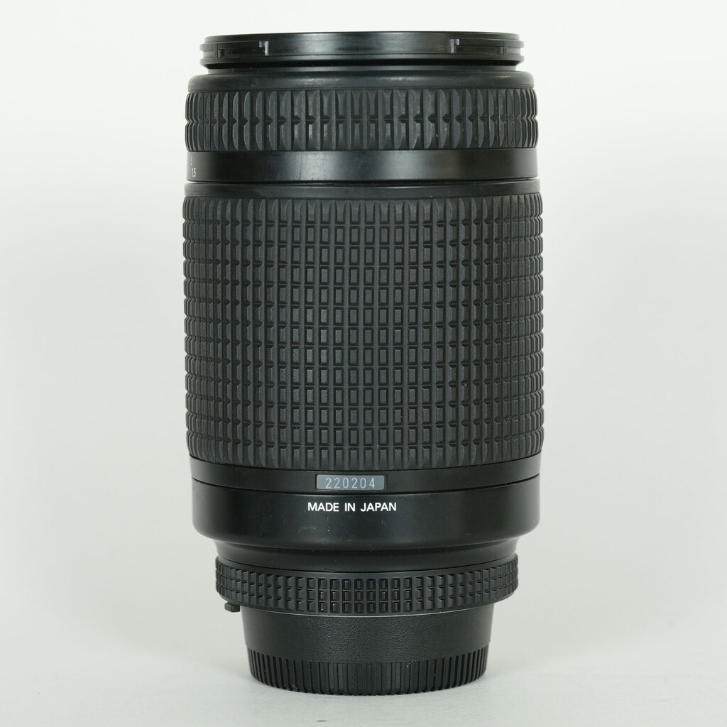 Nikon AF Zoom-Nikkor ED 70-300mm F4-5.6D Nikon AF Zoom-Nikkor ED 70-300mm F4-5.6D