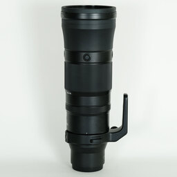 Nikon NIKKOR Z 180-600mm f/5.6-6.3 VR Nikon NIKKOR Z 180-600mm f/5.6-6.3 VR
