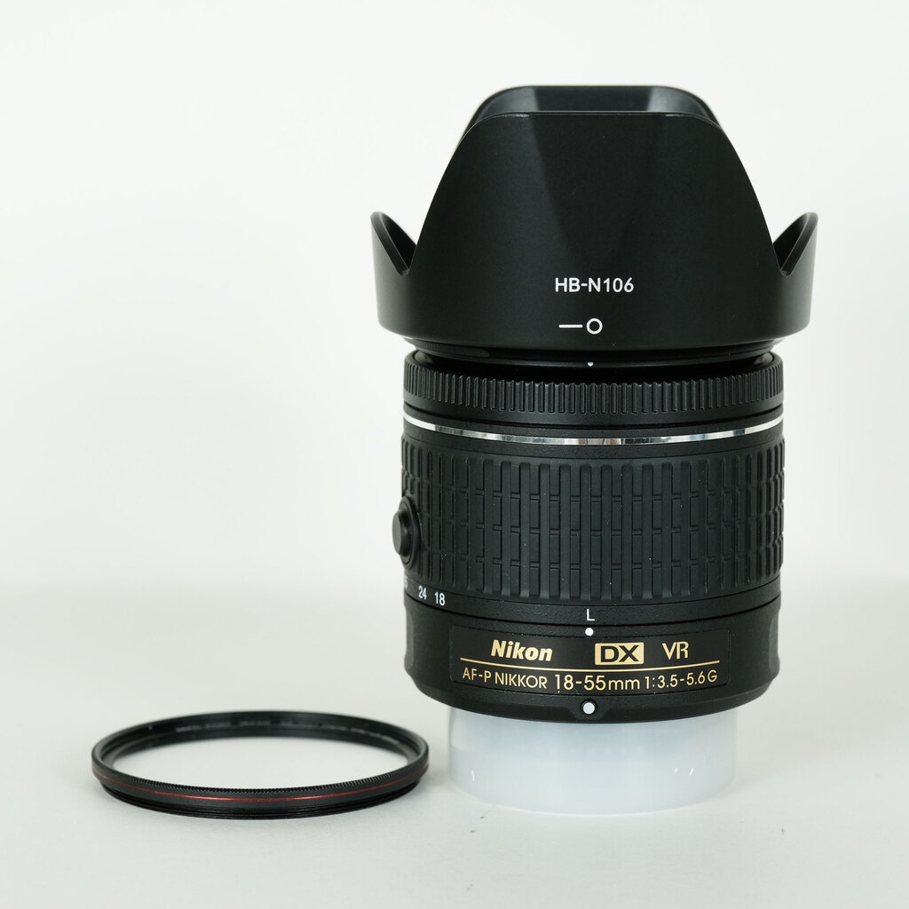 Nikon AF-P DX NIKKOR 18-55mm F3.5-5.6G VR Nikon AF-P DX NIKKOR 18-55mm F3.5-5.6G VR