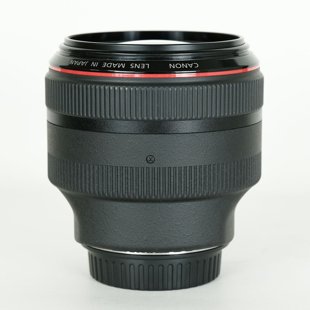 【ジャンク品】EF85mm F1.2L II USM ジャンク】Canon EF85mm F1.2 L Ⅱ USM キャノン レンズ！！
