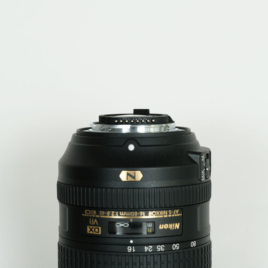 Nikon AF-S DX NIKKOR 16-80mm f/2.8-4E ED VR Nikon AF-S DX NIKKOR 16-80mm f/2.8-4E ED VR