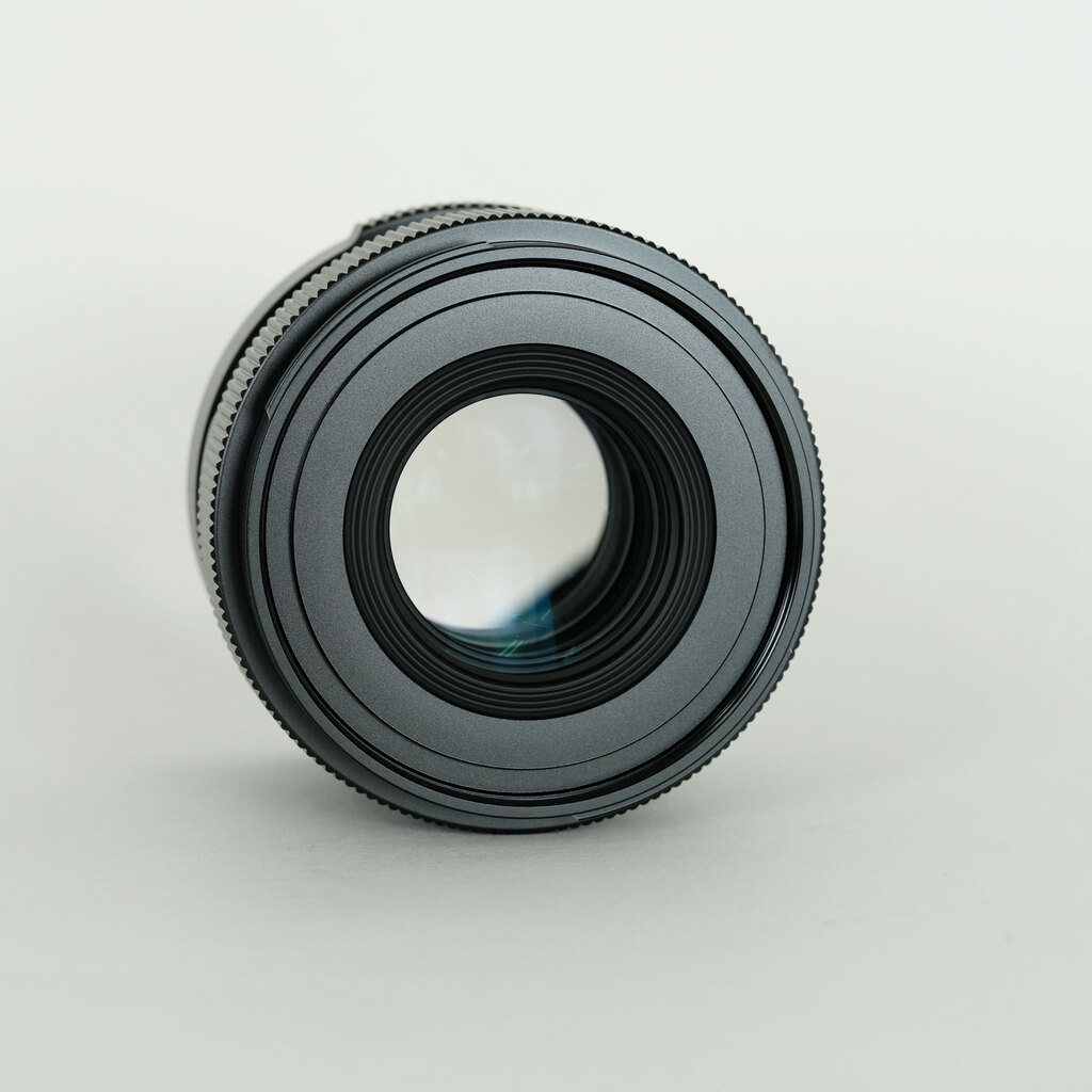 SIGMA 65mm F2 DG DN｜Contemporary [ソニーE用]