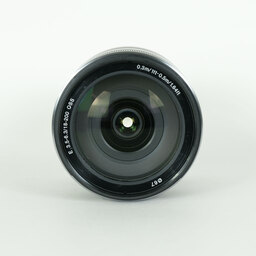 SONY E18-200mm F3.5-6.3 OSS SEL18200