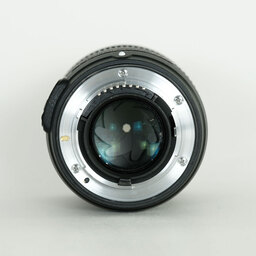 Nikon AF-S NIKKOR 28mm f/1.8G Nikon AF-S NIKKOR 28mm f/1.8G