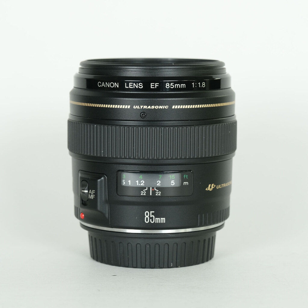 Canon EF85mm F1.8 USM Canon EF85mm F1.8 USM