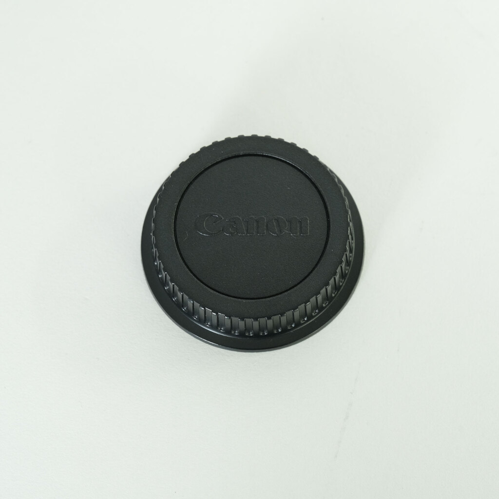 Canon EF24-70mm F4L IS USM Canon EF24-70mm F4L IS USM