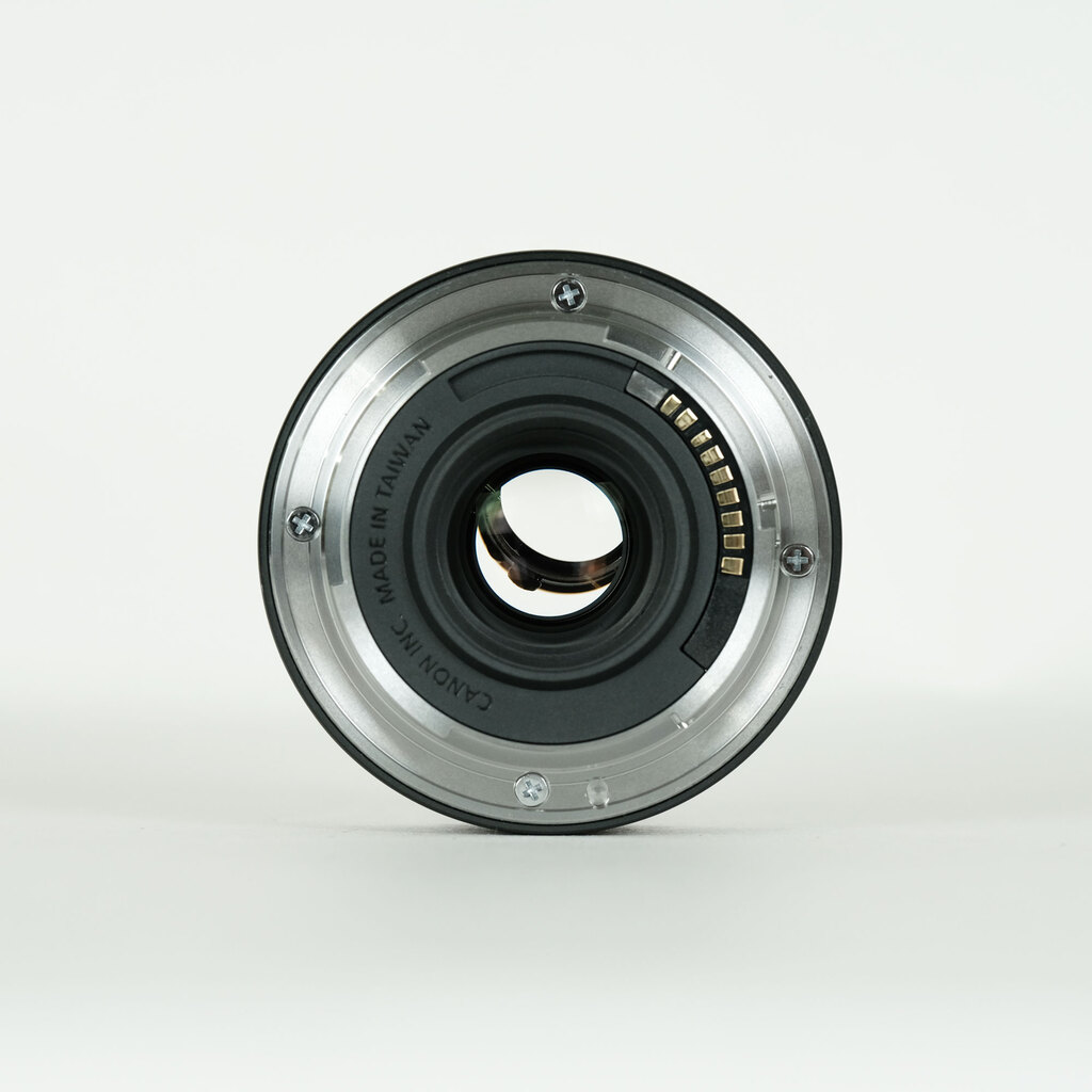 Canon EF-M22mm F2 STM