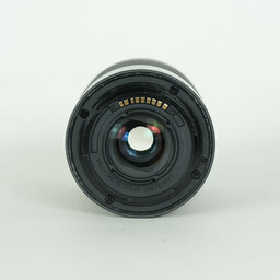 Canon EF-M18-150mm F3.5-6.3 IS STM Canon EF-M18-150mm F3.5-6.3 IS STM