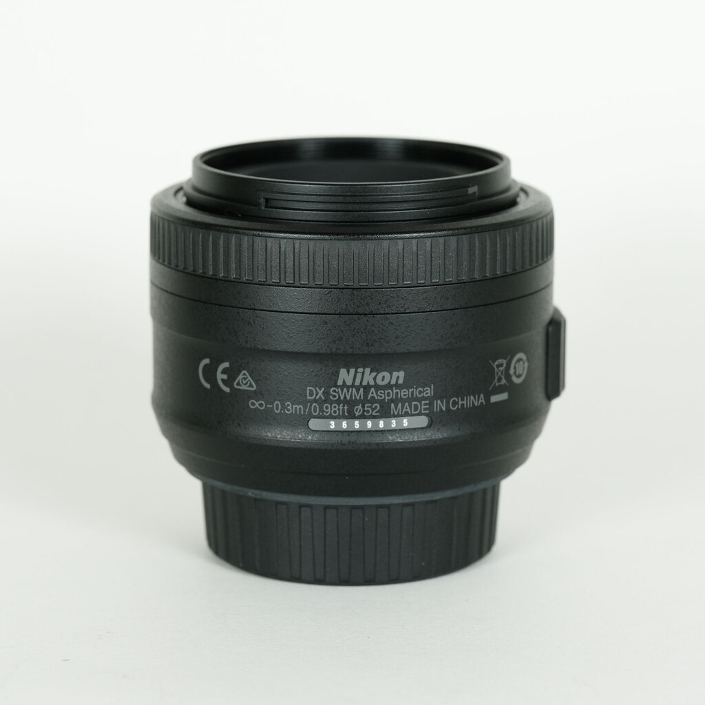 Nikon AF-S DX NIKKOR 35mm f/1.8G