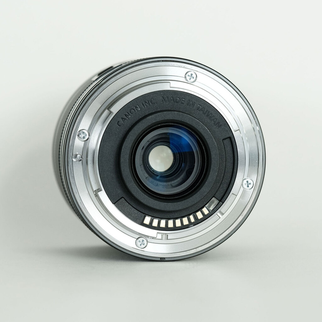 Canon EF-M11-22mm F4-5.6 IS STM Canon EF-M11-22mm F4-5.6 IS STM